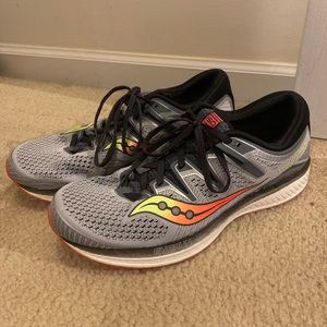 SAUCONY MENS TRIUMPH ISO